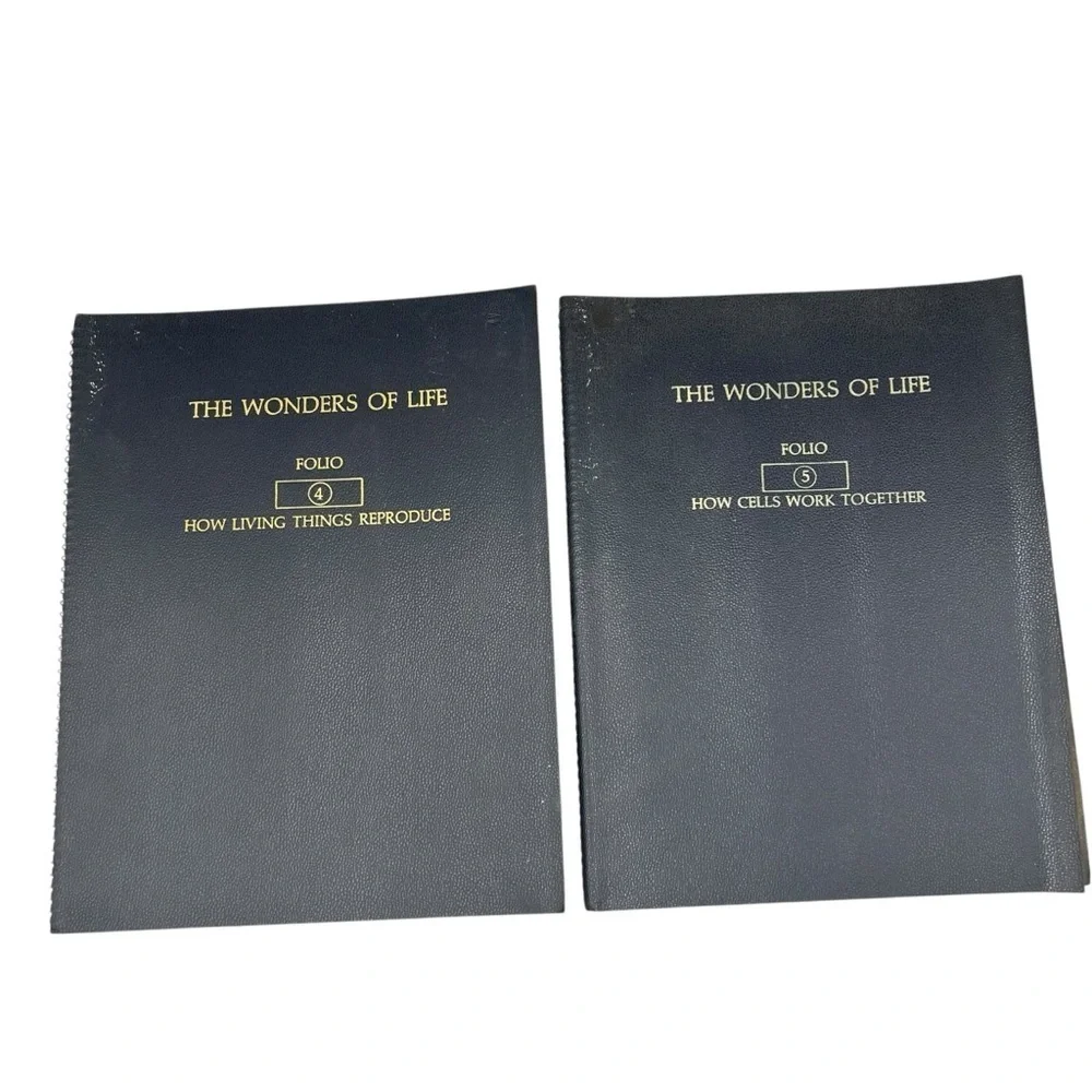 1964 VINTAGE THE WONDER OF LIFE FOLIO 12 BOOKS AND MEADE MICROSCOPE BOOK